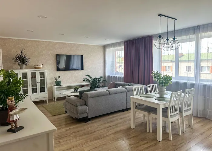 Middle Street Apartment